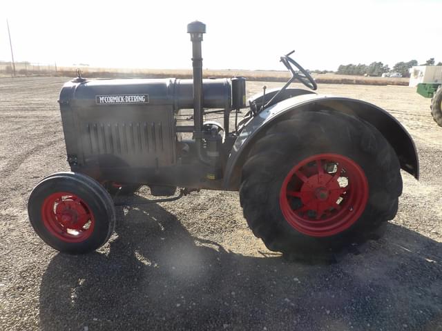 Image of McCormick-Deering 10-20 equipment image 1