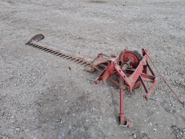 Image of International Harvester 10 equipment image 2