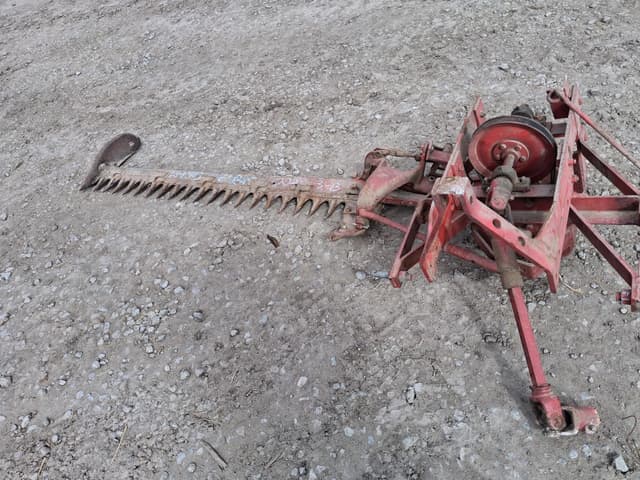 Image of International Harvester 10 equipment image 4