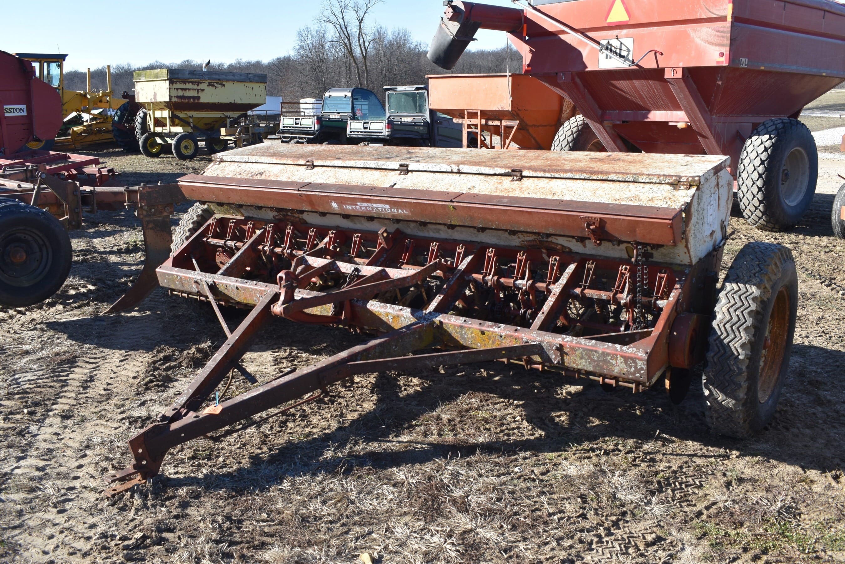 International Harvester 10 Equipment Image0