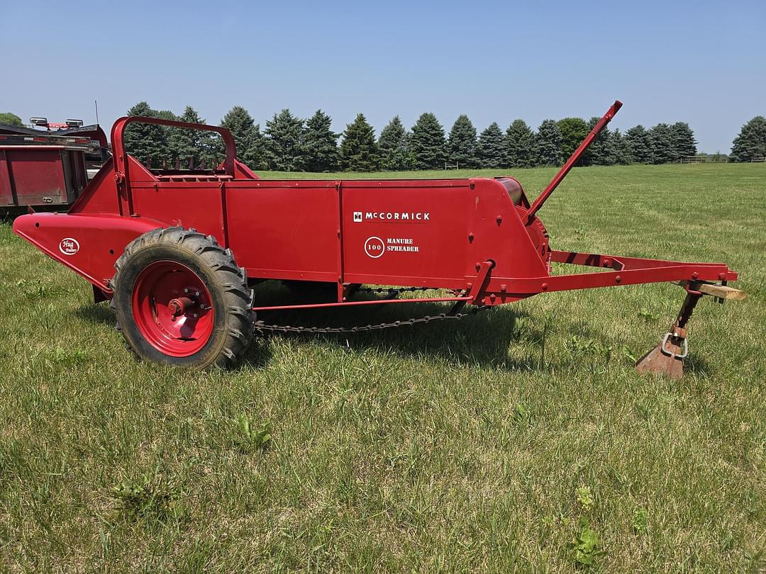Image of International Harvester 100 Primary image