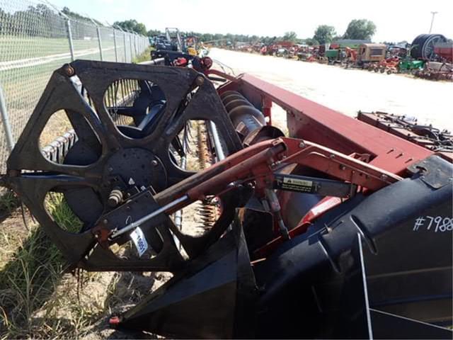 Image of International Harvester 1020 equipment image 2