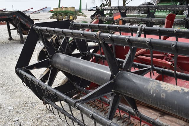 Image of International Harvester 1020 equipment image 4