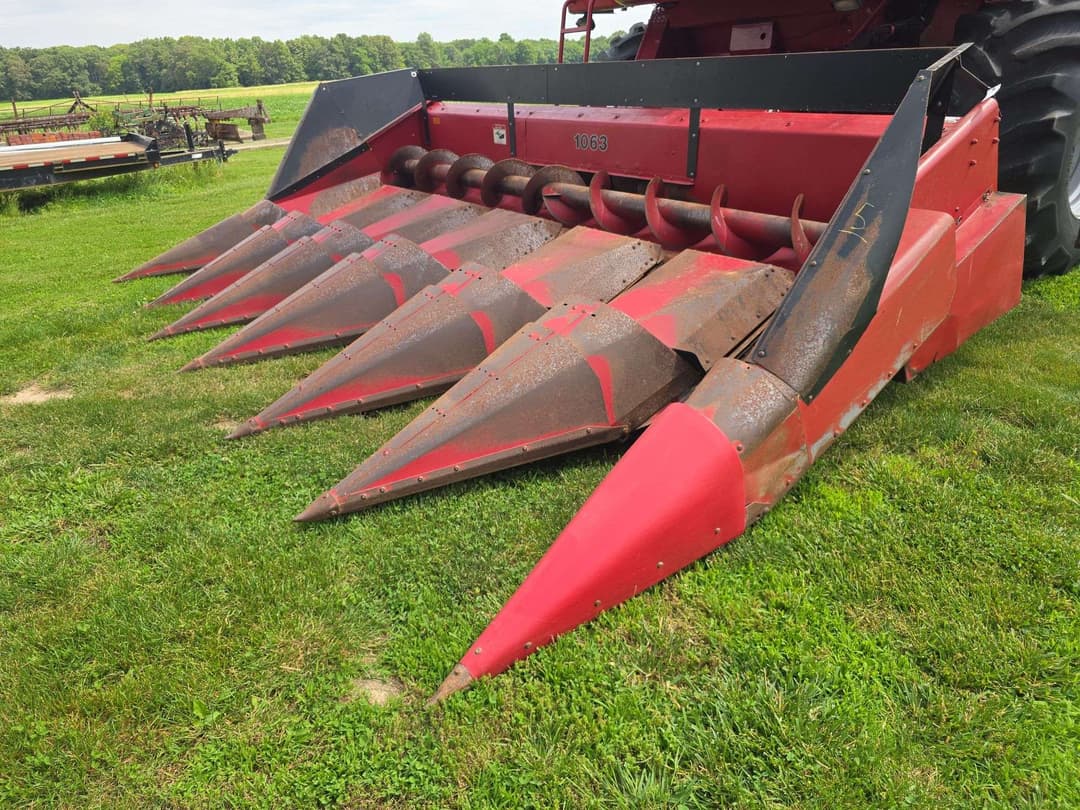 Image of International Harvester 1063 Primary image