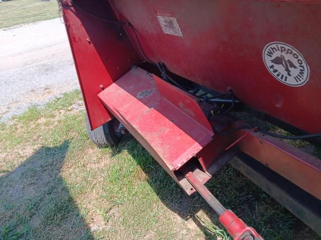 Image of International Harvester 1063 equipment image 1