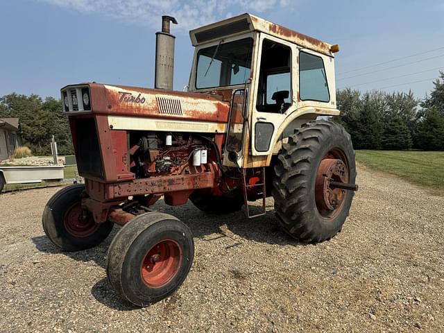 Image of International Harvester 1066 equipment image 3