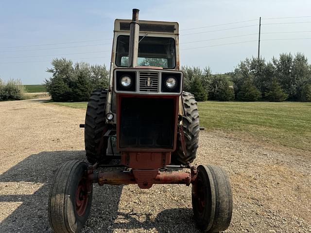 Image of International Harvester 1066 equipment image 4