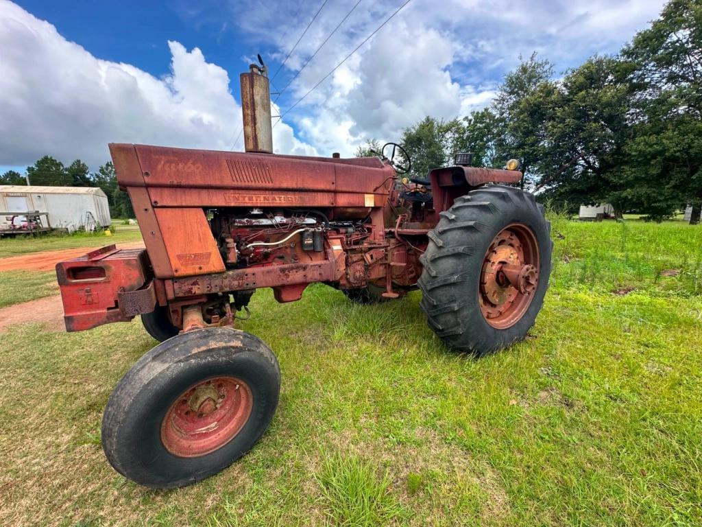 Image of International Harvester 1066 Primary image