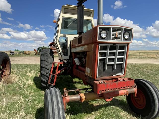 Image of International Harvester 1066 equipment image 3