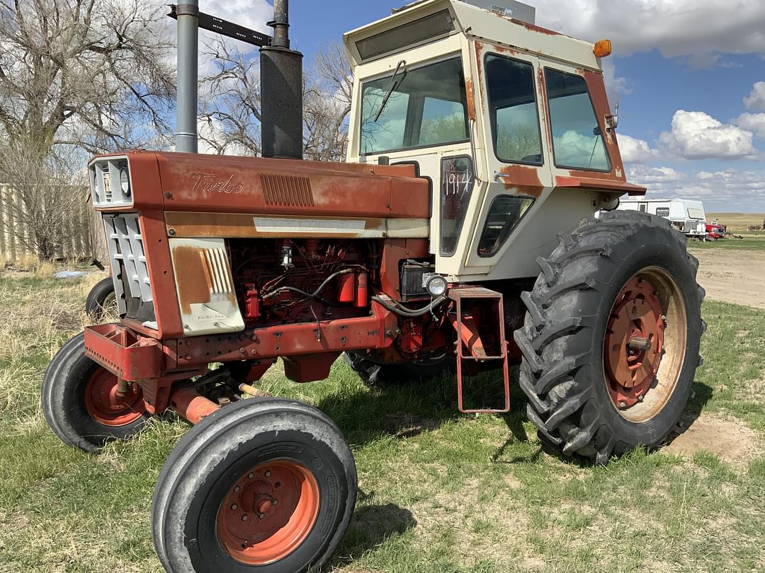 Image of International Harvester 1066 Primary image