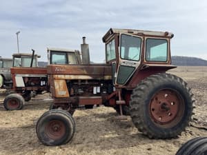 International Harvester 1066 Image