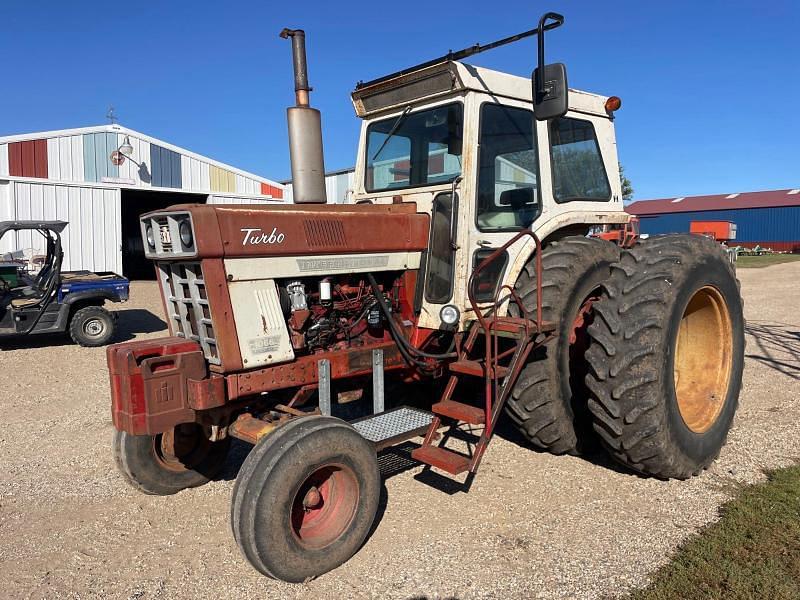 Image of International Harvester 1066 Primary image