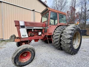 International Harvester 1066 Image