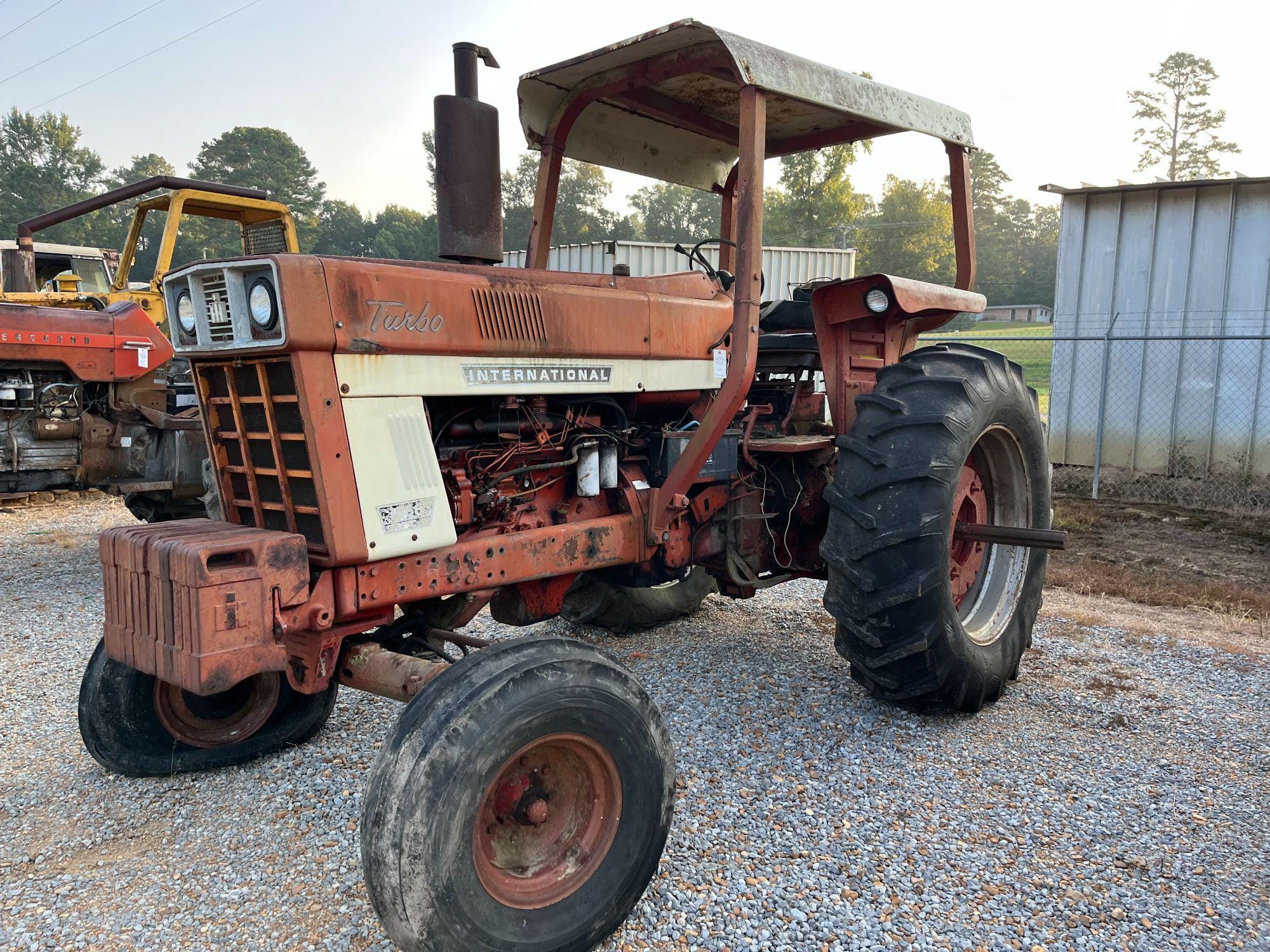 Main image International Harvester 1066