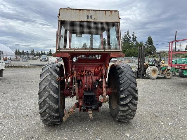 Image of International Harvester 1066 equipment image 4