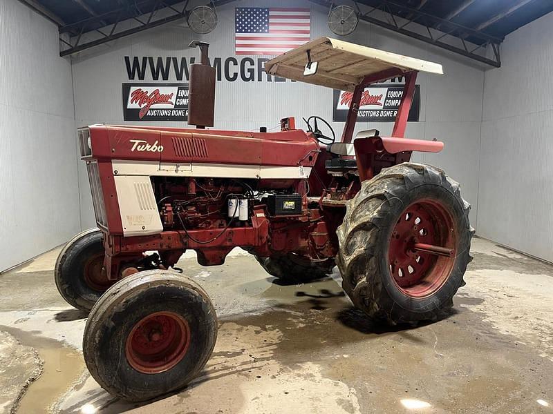 Image of International Harvester 1066 Primary image