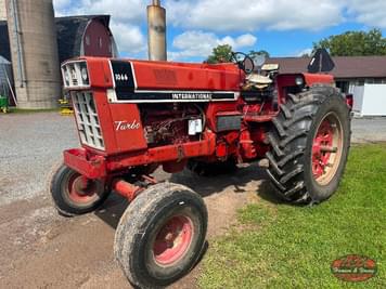 Main image International Harvester 1066