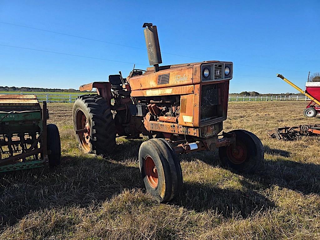 Image of International Harvester 1066 Primary image