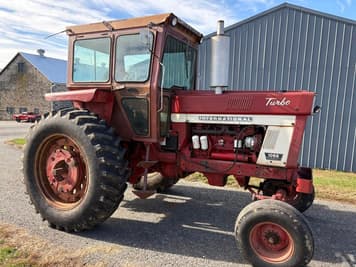 Main image International Harvester 1066