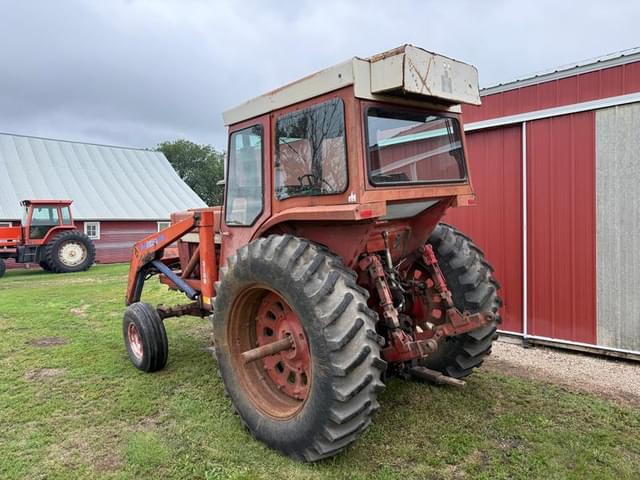 Image of International Harvester 1066 equipment image 3