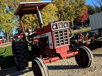 Main image International Harvester 1066