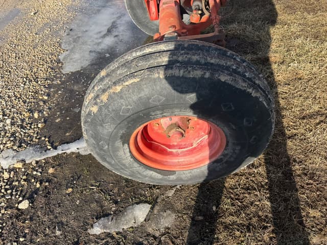 Image of International Harvester 1086 equipment image 3