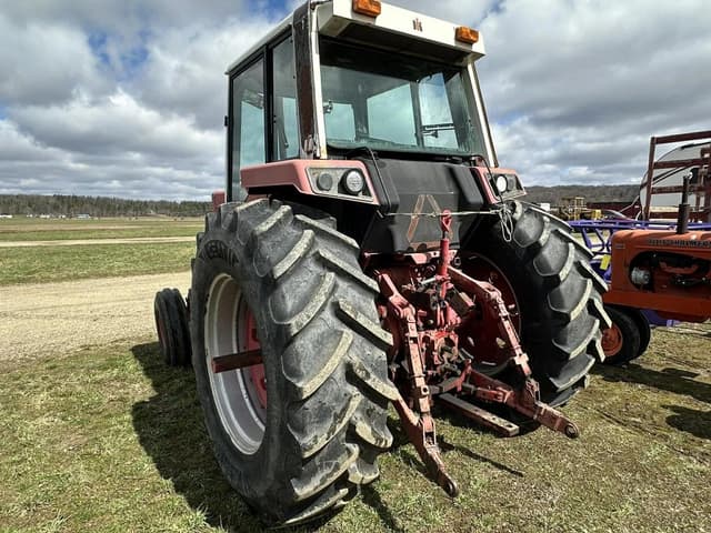 Image of International Harvester 1086 equipment image 3