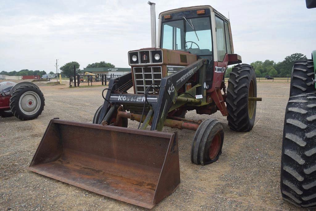 Image of International Harvester 1086 Primary image