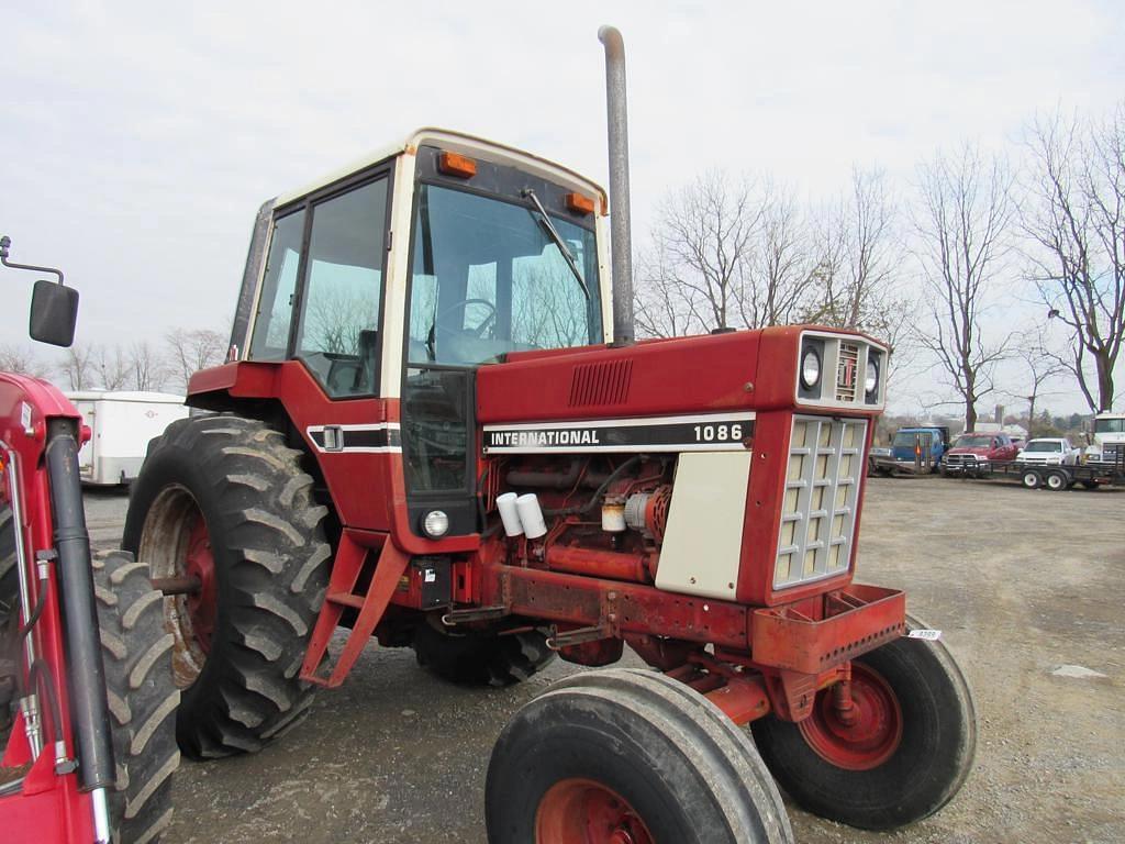 Image of International Harvester 1086 Primary image