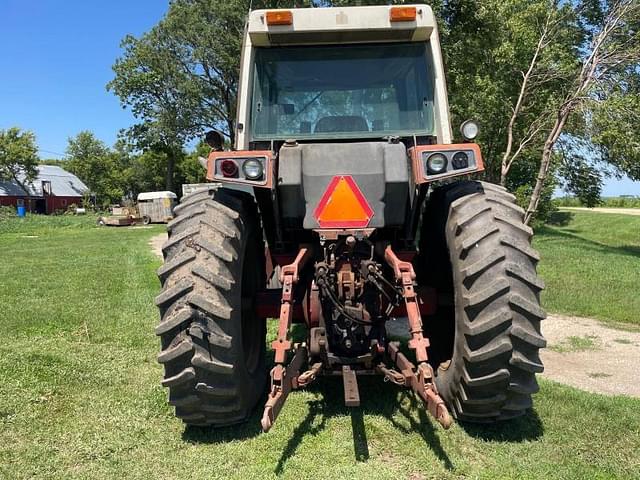 Image of International Harvester 1086 equipment image 3
