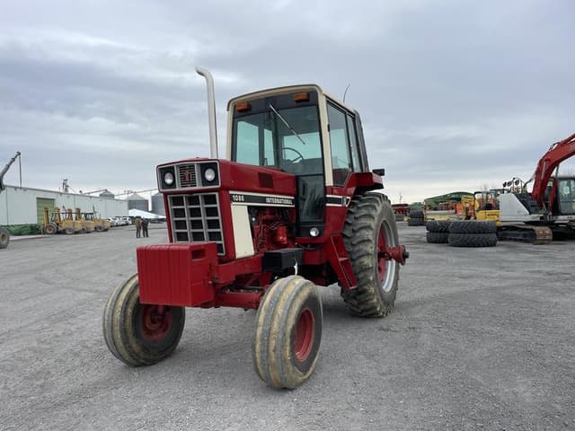 Image of International Harvester 1086 equipment image 2