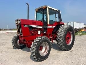 International Harvester 1086 Image