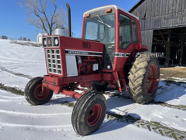 Image of International Harvester 1086 equipment image 1