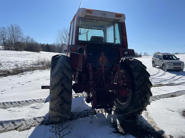 Image of International Harvester 1086 equipment image 3