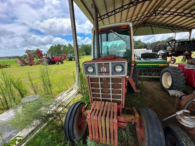 Image of International Harvester 1086 equipment image 2