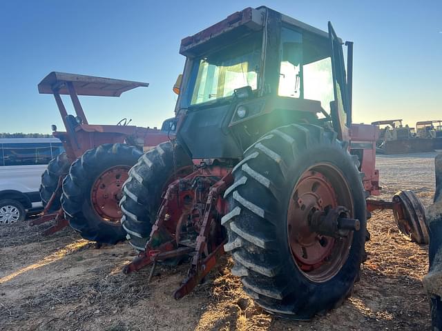 Image of International Harvester 1086 equipment image 3