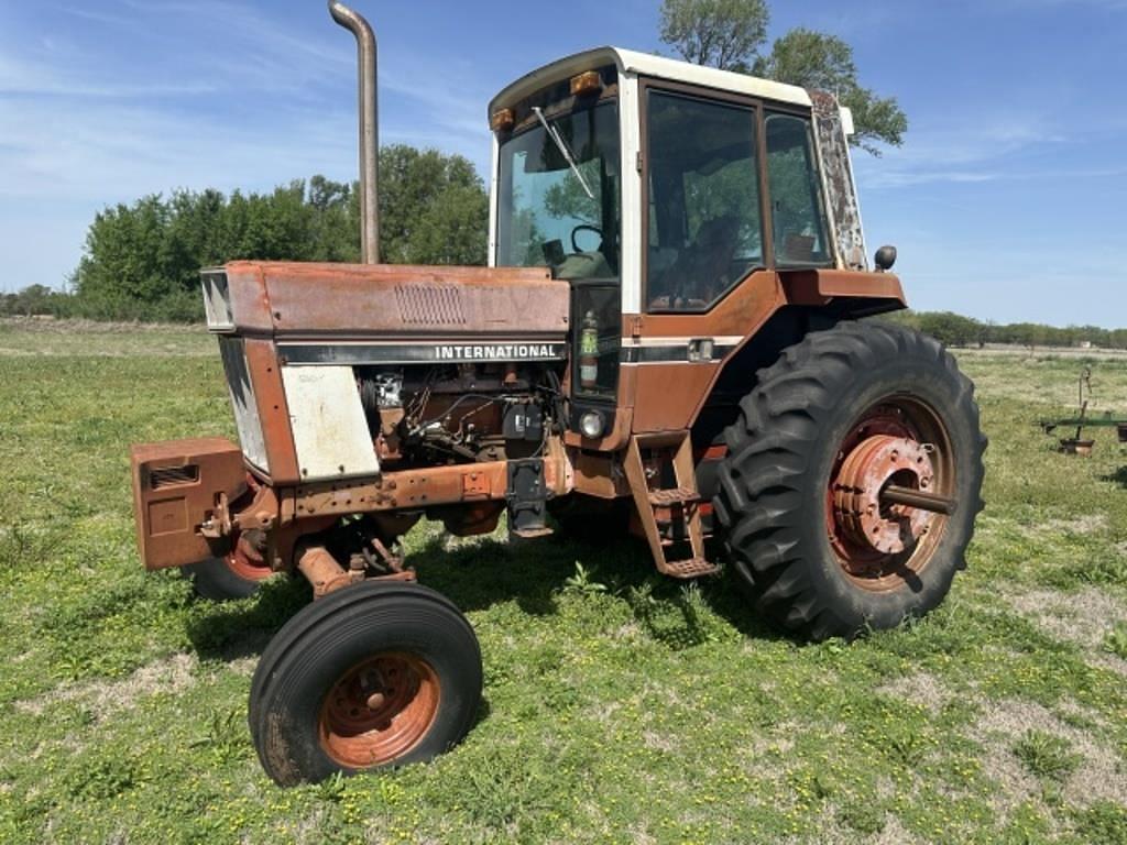 Image of International Harvester 1086 Primary image