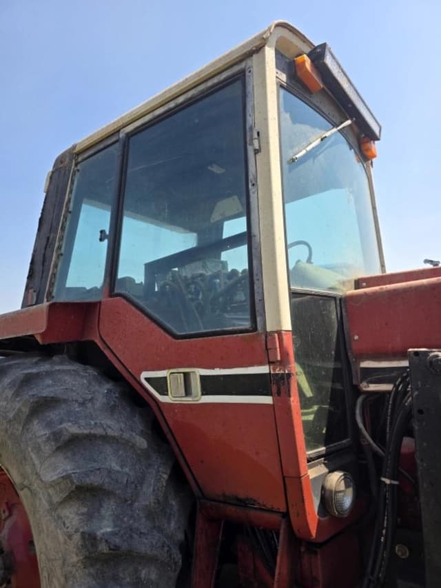 Image of International Harvester 1086 equipment image 3