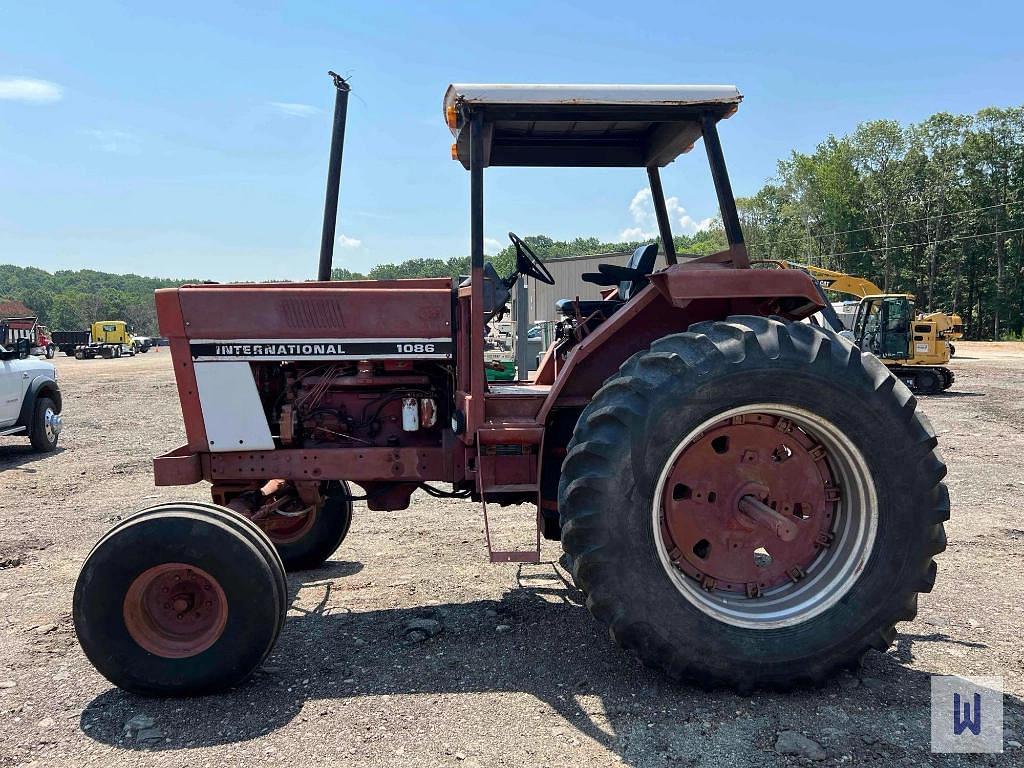 Image of International Harvester 1086 Primary image