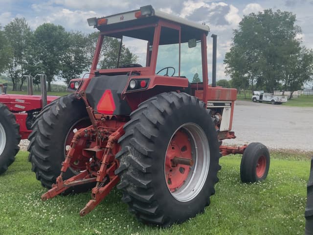 Image of International Harvester 1086 equipment image 3