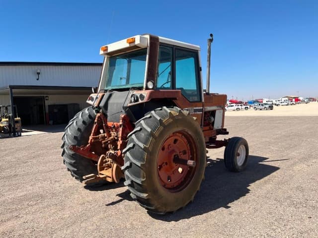 Image of International Harvester 1086 equipment image 4