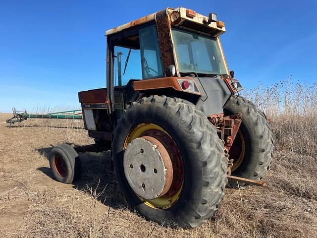 Image of International Harvester 1086 equipment image 1