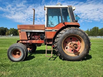 Main image International Harvester 1086