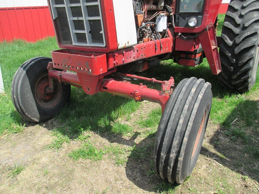 Main image International Harvester 1086 1
