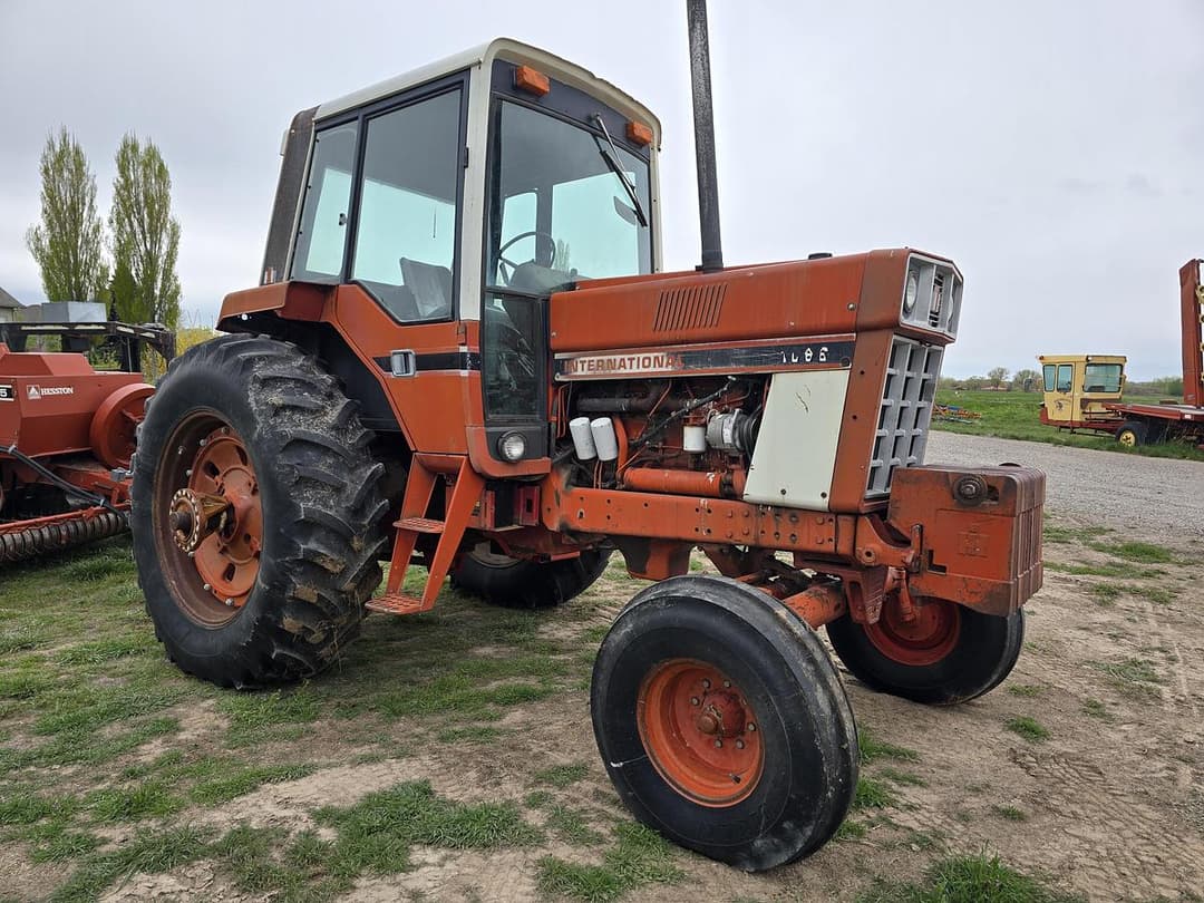 Image of International Harvester 1086 Primary image
