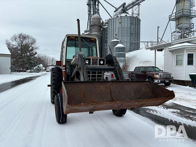 Image of International Harvester 1086 equipment image 4