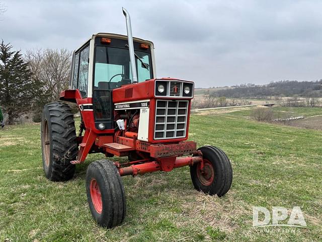 Image of International Harvester 1086 equipment image 3