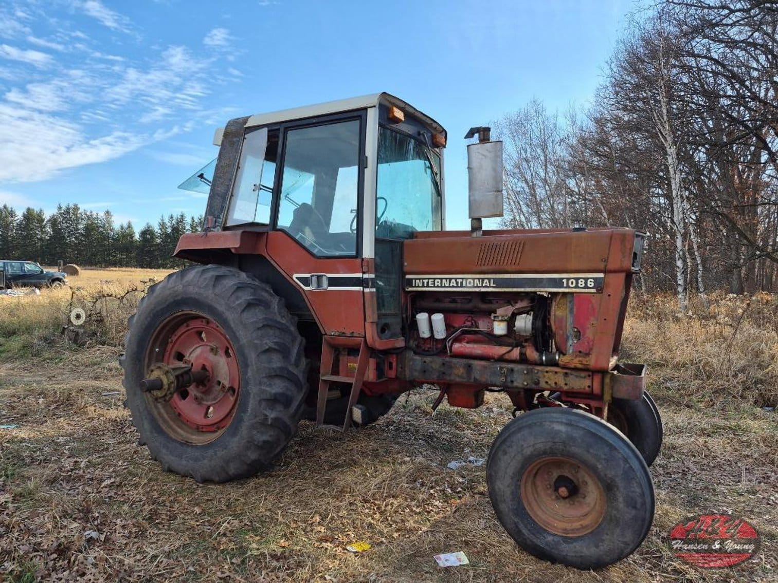 International Harvester 1086 Equipment Image0