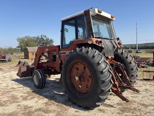 Image of International Harvester 1086 equipment image 2