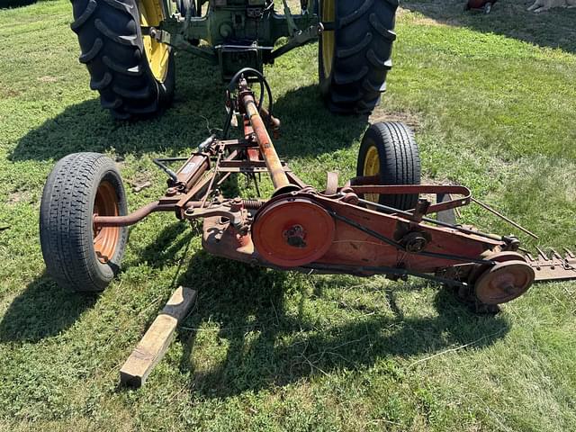 Image of International Harvester 1100 equipment image 3